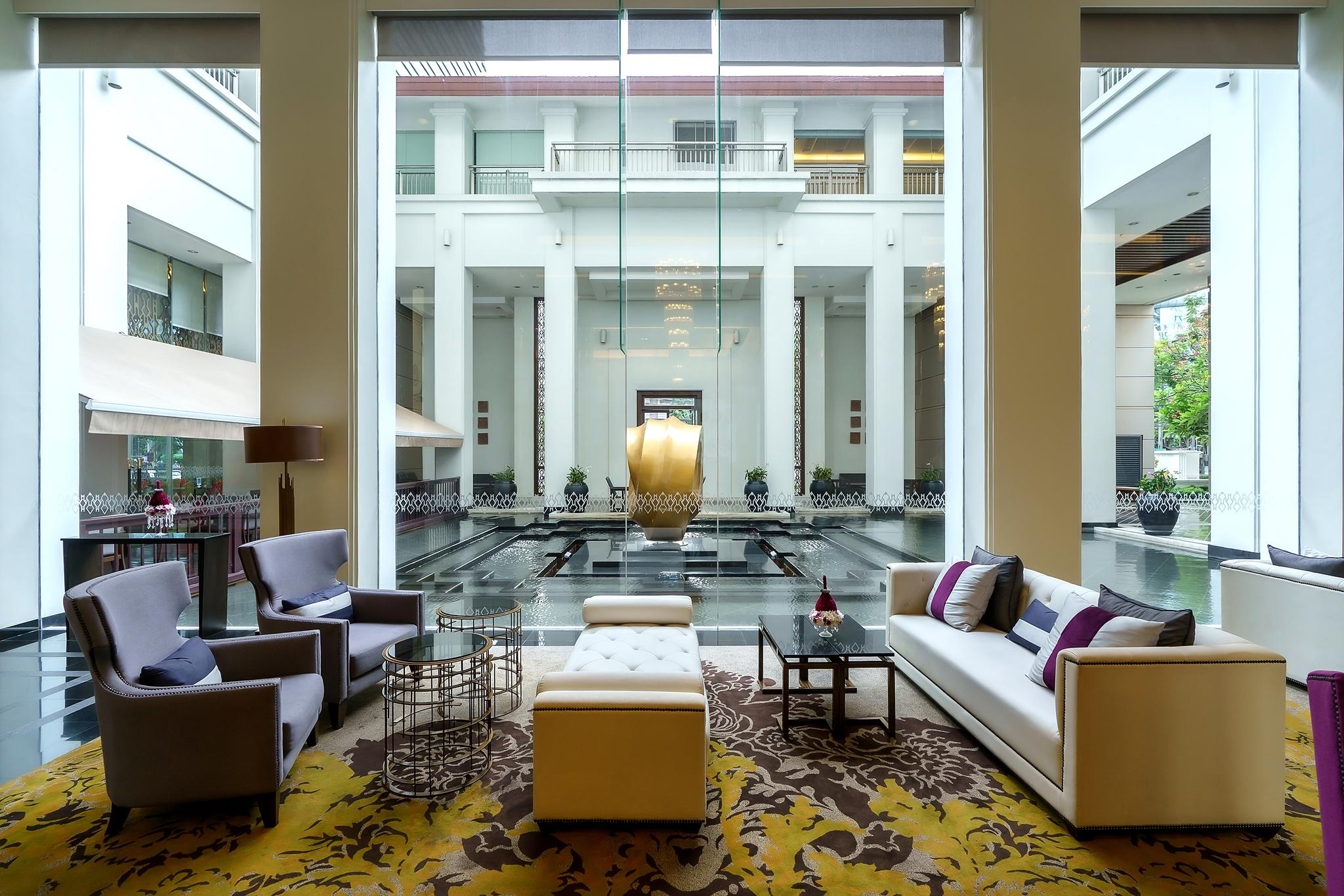 Отель Grande Centre Point Ploenchit Бангкок Номер фото The lobby